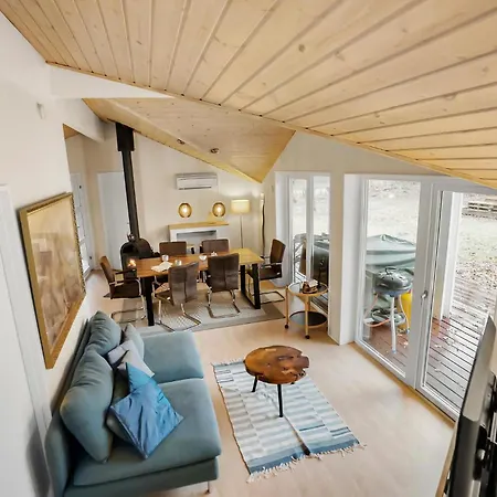 Pet Friendly In With Sauna Give