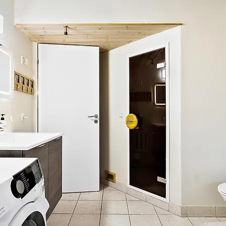 Сasa de vacaciones Pet Friendly In With Sauna Give