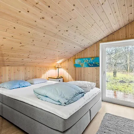 3 Bedroom Stunning In *