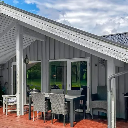 Pet Friendly In With Sauna Сasa de vacaciones